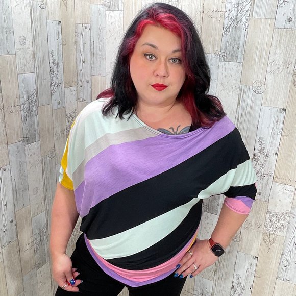 Unbalanced Boat Neck Tunic Lilac Stripe Size Large, XLarge, 1XLarge - Picture 3 of 3